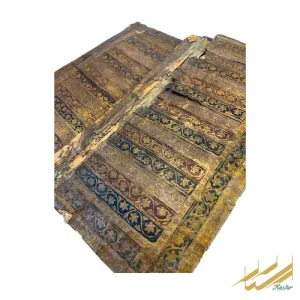 جلد چرمی قدیمی با تزیینات سنتی اسلیمی